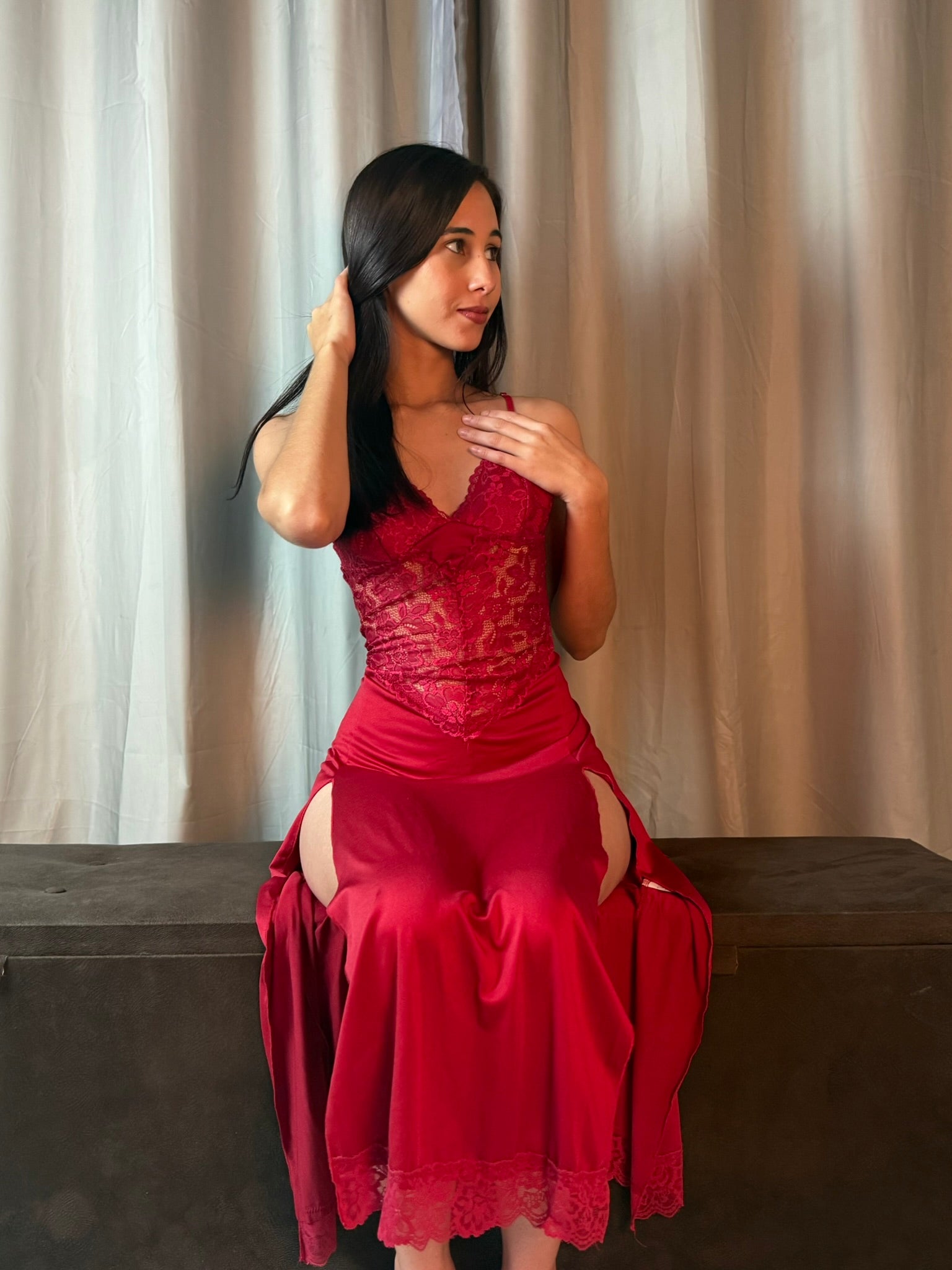 Camisola Longa Sexy Renda C/Corte Lateral - Premium